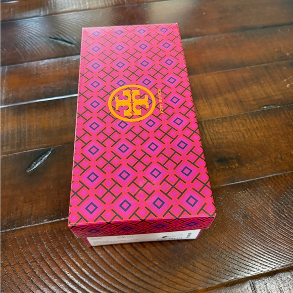 Tory Burch Rosalind Metallic Silver Ballet Flats with Rhinestone Bow - Picture 11 of 11